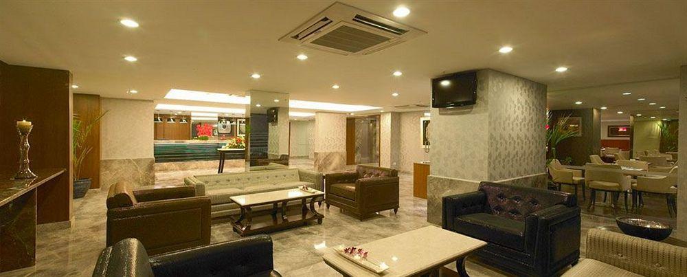 Royal Orchid Golden 4*