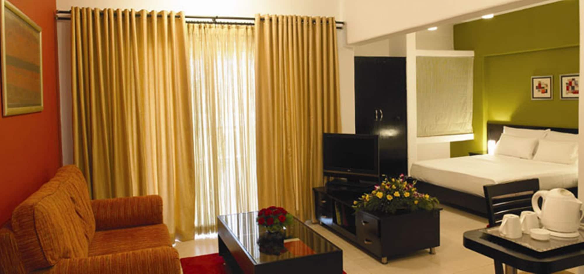 Hotel Royal Orchid Golden
