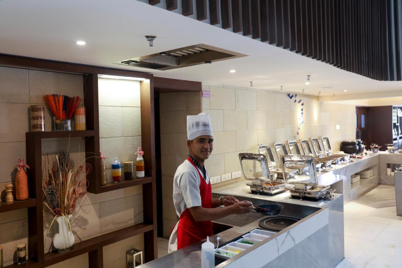 Royal Orchid Golden Hotel Pune