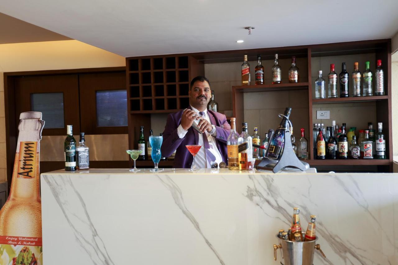 Royal Orchid Golden Hotel 4*